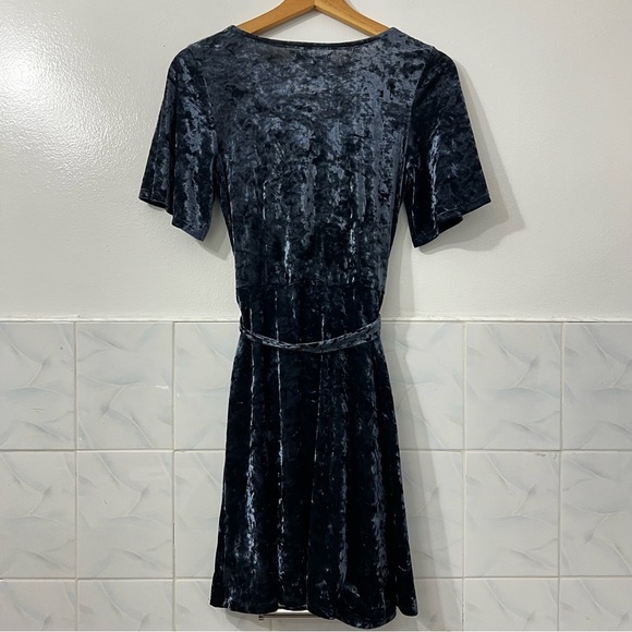 American Eagle Faux Wrap Mini Dress XS Blue Velvet Whimsigoth Witchy Grunge Vamp - Picture 4 of 9